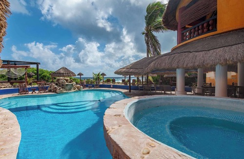 Colonia Meteorologico Villa | Bella Mar: Your Private Oceanfront Escape