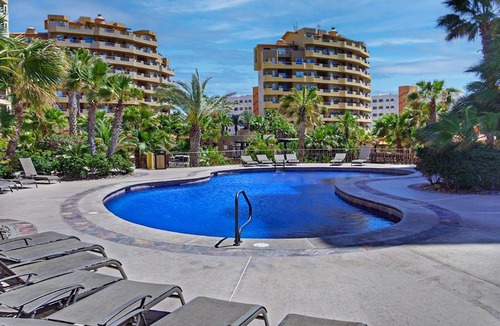 Sandy Beach House | BELLA SIRENA BD 703 Cozy Blue Ocean Oasis Ocean View Condo