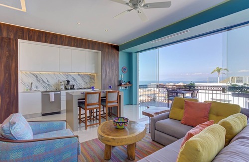 Romantic Zone Condo | Best Rooftop Romantic Zone 1 Bed 2 bath Ocean View