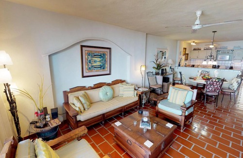 Amapas Condo | Bienvenido Amigo! In the heart of Amapas 2BD Condo for rent in Old Town, Puerto