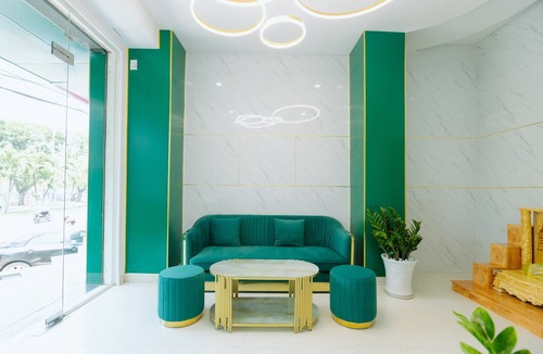Tan Qui Dong Hotel | Big Hotel Sai Gon