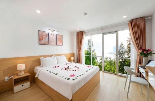 Binh Chanh Hotel | Big Hotel Trung Son - Near Lotte Mart D7