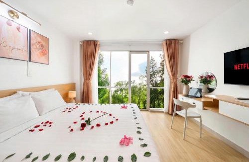 Binh Chanh Hotel | Big Hotel Trung Son - Near Lotte Mart D7