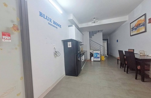 Quan Hoa Bed & Breakfast | Blue Homestay Cau Giay