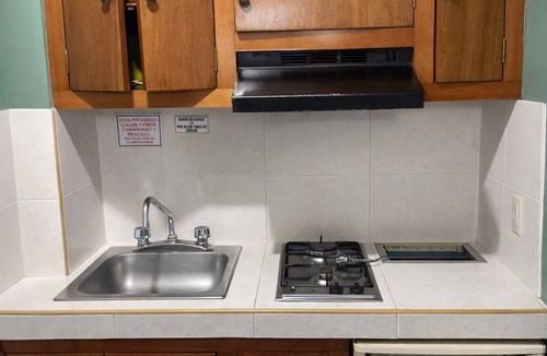 Zona Dorada Hostel | Blue Pacific Suites