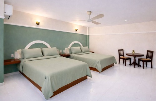 Zona Dorada Hostel | Blue Pacific Suites