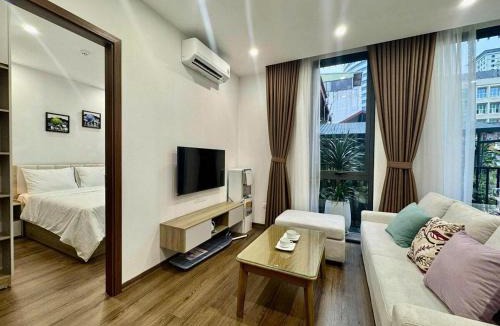 Dak Lak Apartment | Brand new apartment at Huynh Thuc Khang, Lang, Hn