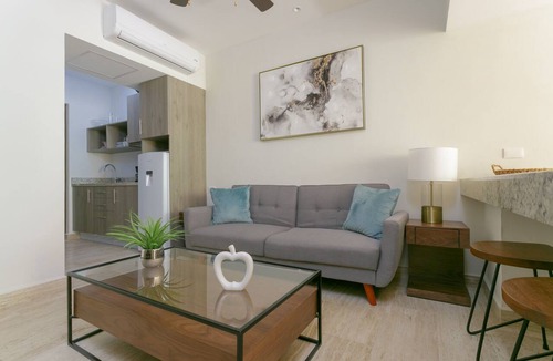 Centro Apartment | Brand new walking distances to the Beach (High speed internet)