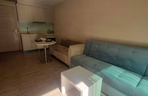Na Kluea Apartment | Breeze GSR - Seven Seas