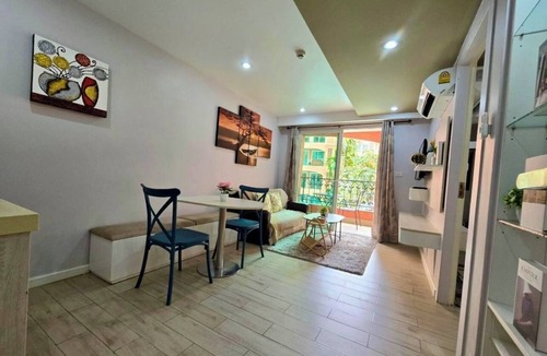 Na Kluea Apartment | Breeze GSR - Seven Seas