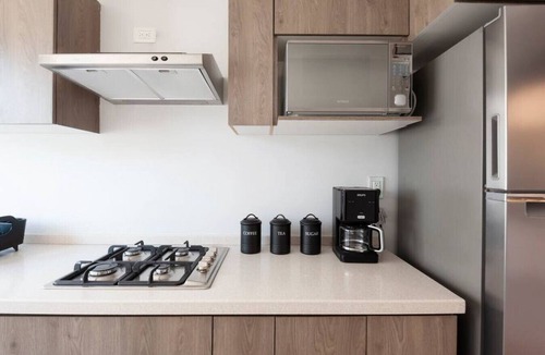 Hipodromo Apartment | Bright modern top floor Av Amsterdam
