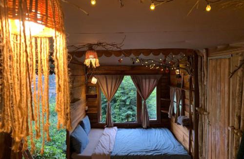 Da Lat Cabin | Cú Trên Cây Homestay