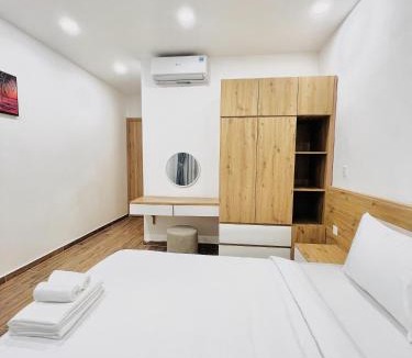 Ganh Dau Apartment | Căn Hộ 6 Phòng Ngủ Grand World Vinpear Phú Quốc