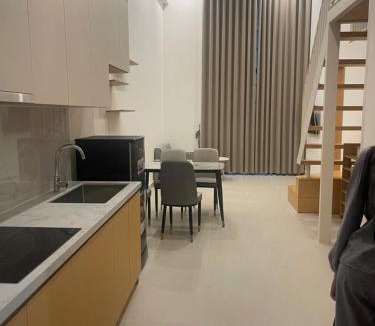 Phu Ly Apartment | Căn hộ duplex đầy đủ tiện nghi Sun Urban