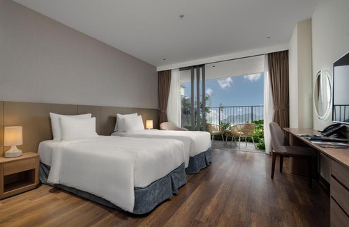 Cat Hai Apartment | Căn hộ khách sạn Flamingo H2-303 by Nga