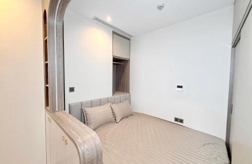 Ha Long Apartment | Căn Hộ Studio ICon40 View Nhạc Nước