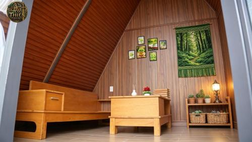 Bao Loc Cabin | Cổ Thiên Thạch Kiếm