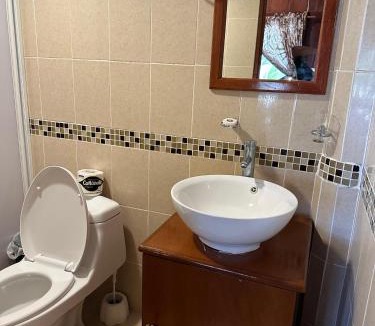 Saladita Apartment | Cabaña Buganvilia Punto Surf Barra La Saladita