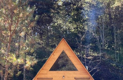 San Jose del Pacifico Apartment | Cabaña Río Bonito: en el Bosque con Río y Chimenea