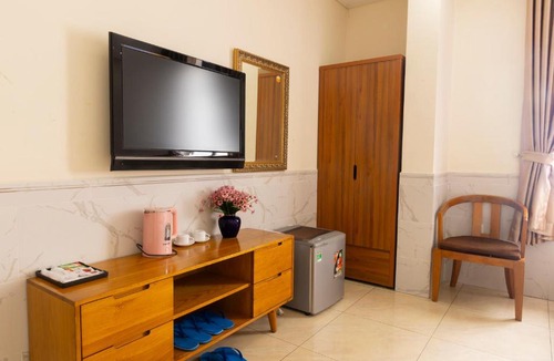 Hoc Mon Hotel | California Saigon Hotel