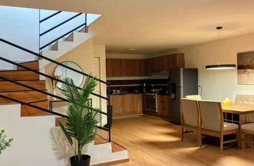 Aguascalientes House | Calm & Stylish 3-Bedroom Home in Aguascalientes