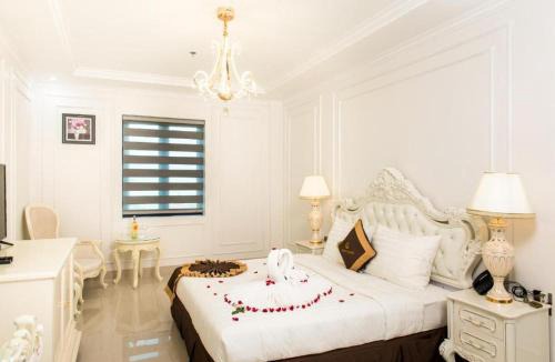 Hai Phong Hotel | Canh Hung Palace