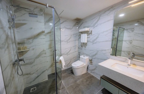 Ben Tre Hotel | Cannes Hotel