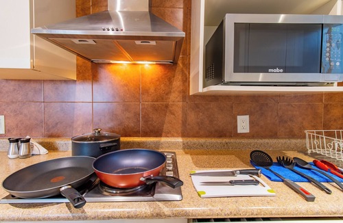 El Yaqui Condo | Capitalia - Bright & Modern Duplex
