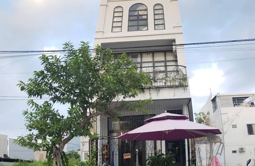 Ngu Hanh Son Apartment | Carmen Hostel and Apartment - Beautiful Apartment for rent in Danang