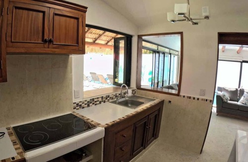 Santa Maria Huatulco House | Casa Bugambilia-Santa Cruz Pool & walk to Beach!