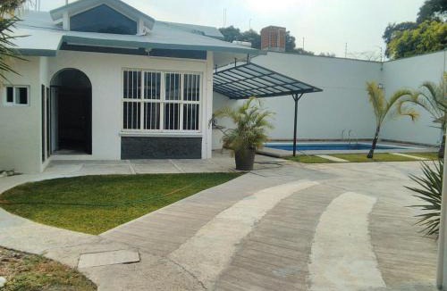 Jiutepec Villa | Casa Bugambilias