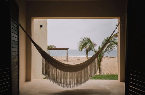 Puerto Escondido Villa | Casa Cangrejo Beach front 5-bedroom villa in Puerto Escondido