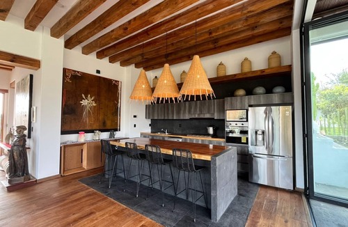 San Lorenzo Cacaotepec House | Casa Carmen Etla