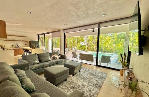 Xpu-Ha House | Casa Chéché · Deluxe Jungle Living · Private Pool
