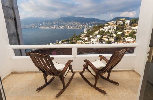 Las Brisas Villa | Casa Cielito Lindo : Marina Las Brisas : Panoramic View of the Bay