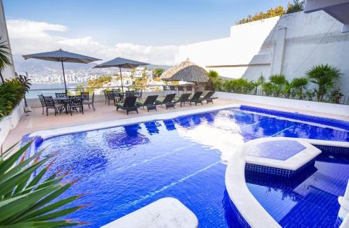 Las Brisas House | Casa Cielito Lindo, Large Private Villa with Pool & Bay View