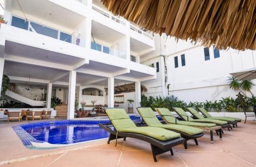 Las Brisas House | Casa Cielito Lindo, Large Private Villa with Pool & Bay View