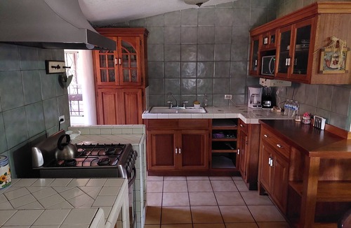 San Antonio de las Minas Cabin | Casa de Campo Rosa in San Antonio de las Minas, BC