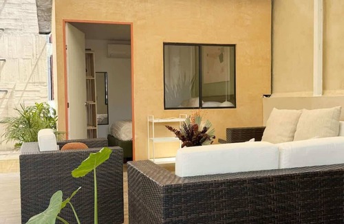La Condesa Villa | Casa Ha A Soulful 7Br Home w Rooftop, Condesa