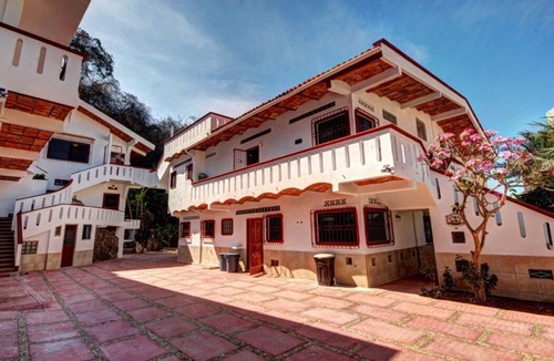 Los Ayala House | Casa las Mariposas Bungalow 5