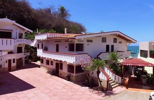 Los Ayala Apartment | Casa las Mariposas Bungalow 6