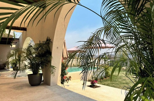 Malinalco House | Casa Mango: Field, Pool and Mountains with Family