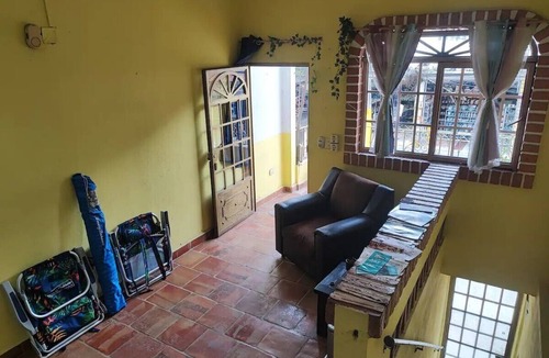 Emiliano Zapata House | Casa Maruja Roomies House