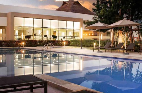 Playa del Carmen House | Casa nueva en Playa del Carmen con alberca y gym