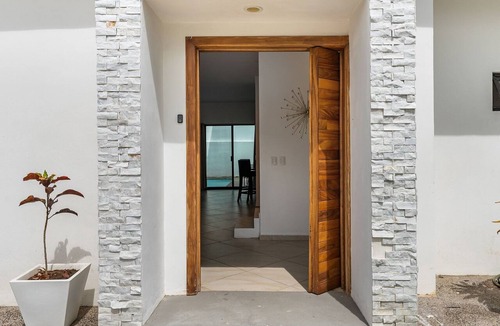 La Cruz de Huanacaxtle Villa | Casa Oasis B-Nayar Gated Beach Club