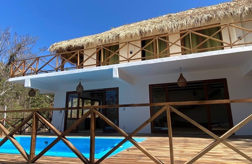 San Agustinillo House | Casa Olalé : Beautiful House, San Agustinillo Beach, Swimming Pool, Tranquility
