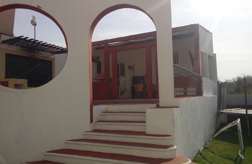 Oaxtepec House | Casa Pariso with the Great Alberca Oaxtepec Mor