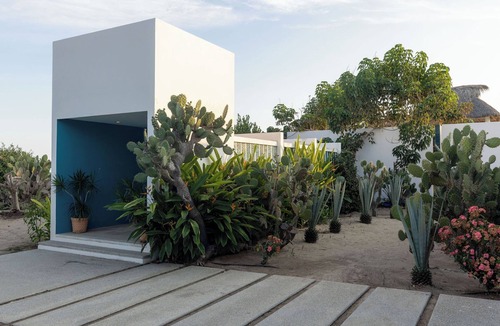 Barra de Colotepec House | Casa Quetzal - Private beachfront villa - Swimming pool & total peace & quiet