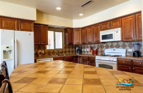 El Dorado Ranch House | Casa Talebi: A spacious 3-bedroom home