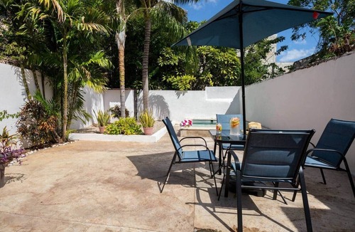Barrio de Santiago House | Casa Tukutru charming home on calle 53 centro